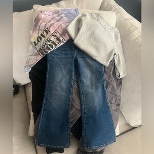 Girls Baggy Pants & Shirts bundle - 2 cargo 1 Flare jean Size 6-7/ 2 shirts